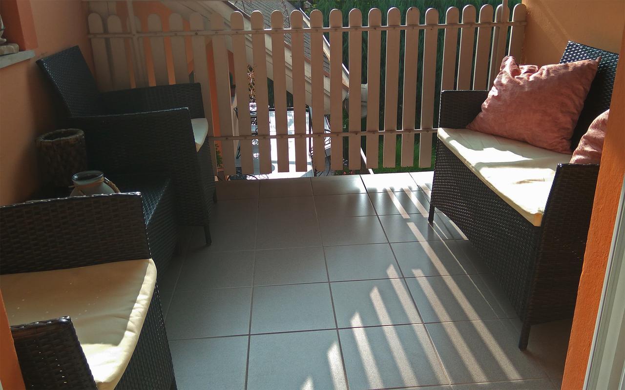 Szecsenyi Apartman Heviz Exterior photo